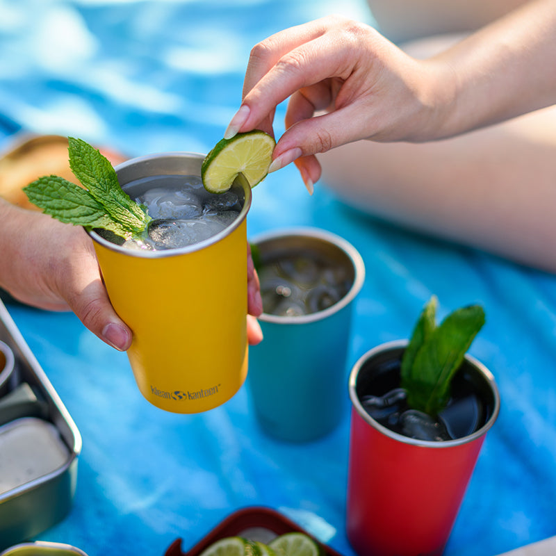 bring-your-own-party-kit-pints-and-tumblers-w2 16oz_pint_cup_colors_cocktails_blanket_square.jpg