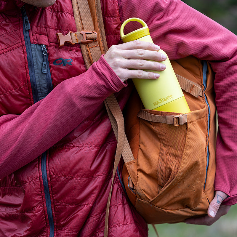 20oz-rise-classic-with-arch-loop-cap-b1 20oz_rise_classic_insulated_bottle_acacia_backpack_square.jpg