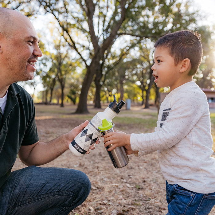 classic-kid-sippy-cap-b1 K12CNSIPPY-BS-sippy_cap_dad_lifestyle.jpg