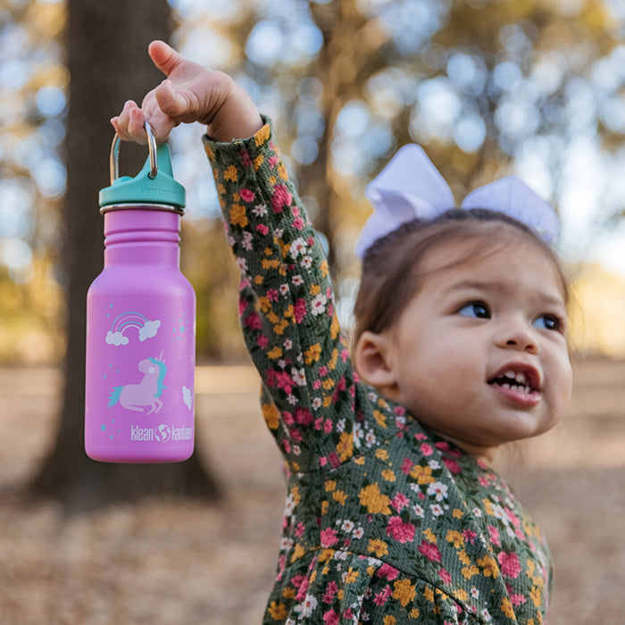 classic-kid-sippy-cap-b1 K12CNSIPPY-UN-kids_bottle_unicorn_lifestyle.jpg