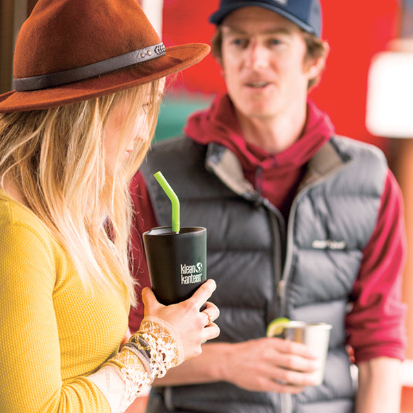 tumbler-straw-lid-with-straw-x1 K16VSSC-SB-guy-girl_style_9a499e23-5b7a-4a0d-b42e-d1b4b02627b2.jpg