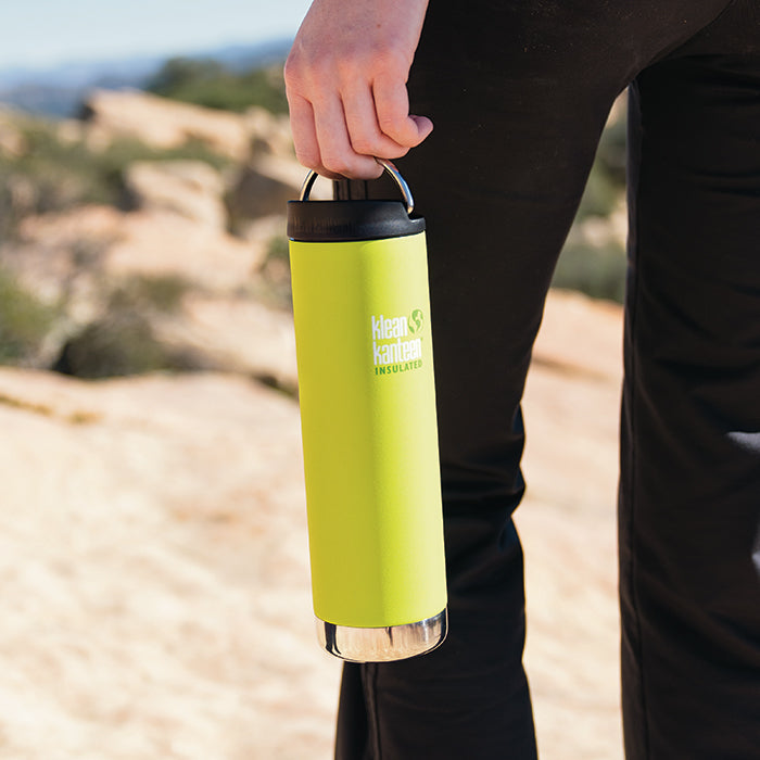 tkwide-cafe-cap-g4 K20TKWPCC-JP-cafecap-loop-hiking_lifestyle.jpg