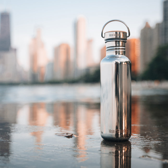 27oz-reflect-with-bamboo-cap-s5 K27SSLRF-MS-BAMBOO_reflecttion_bottle_lifestyle.jpg