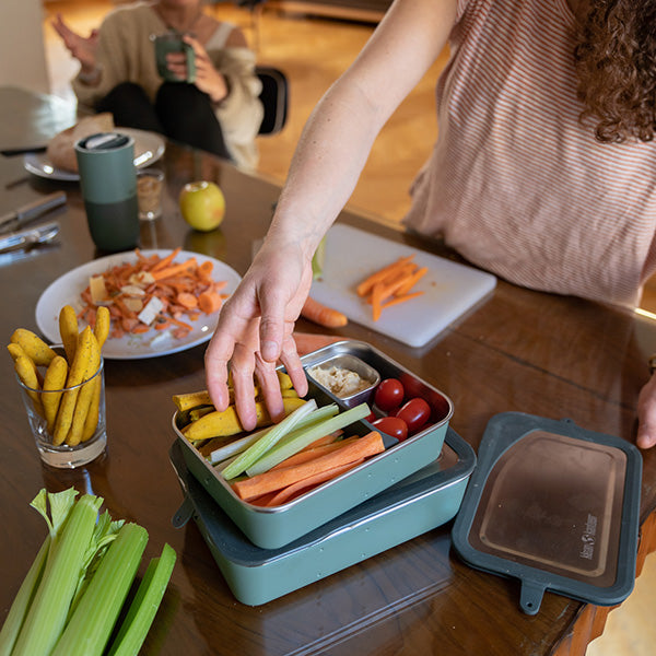 55oz-rise-food-box-big-meal-t0 rise_food_lunch_box_big_meal_veggie_dividers_square.jpg