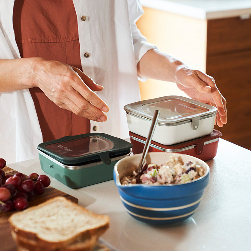 23oz-rise-food-box-lunch-p5 rise_food_lunch_box_kitchen_stack_bowl_square.jpg