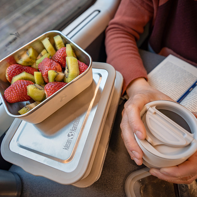 23oz-rise-food-box-lunch-p5 rise_food_lunch_box_lunch_tofu_train_fruit_tumbler_square.jpg